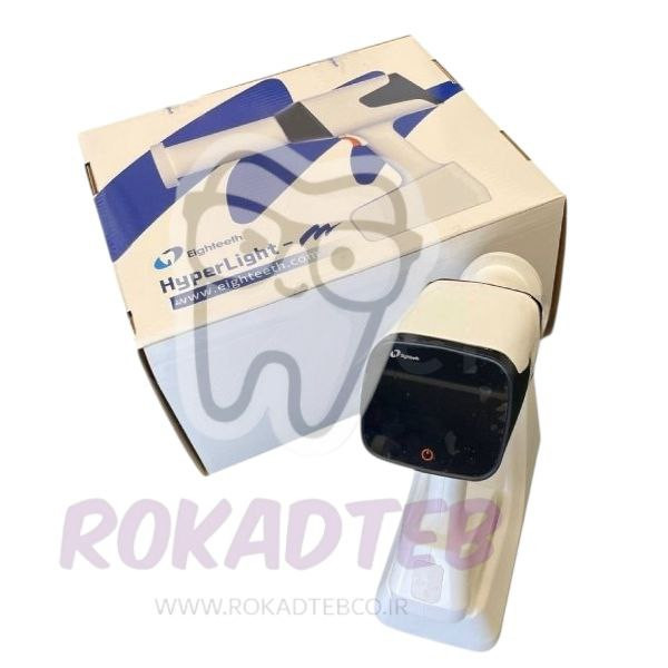 محتویات جعبه رادیوگرافی پرتابل Eighteeth HyperLight-M شامل دستگاه، شارژر و متعلقات